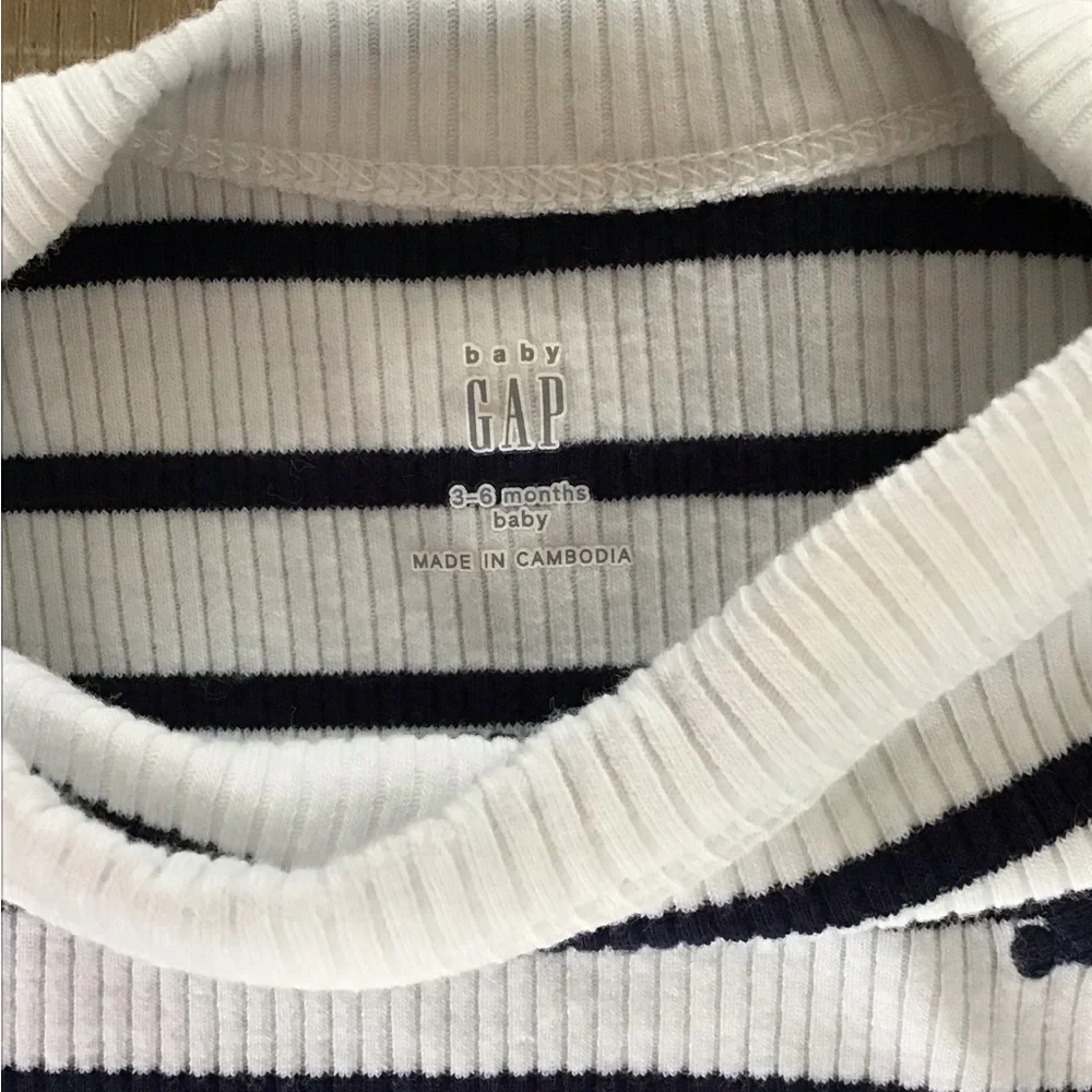 Baby Gap Top Pants Set , Bundle 0-3 /-3-6-/Jacket Old Navy